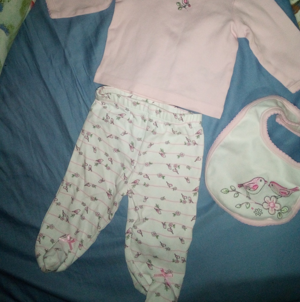 2 for $20 Nwot Little me outfit size 3mos